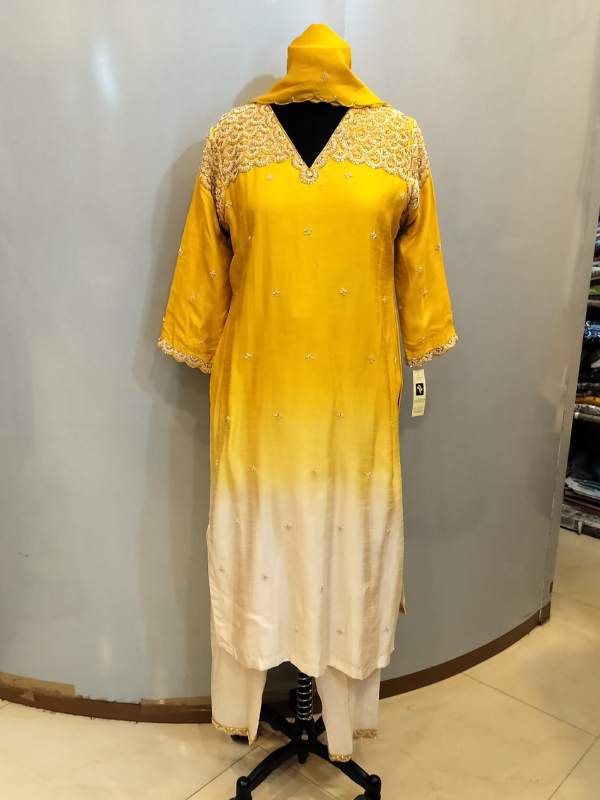 Celebrity Designer Wear products